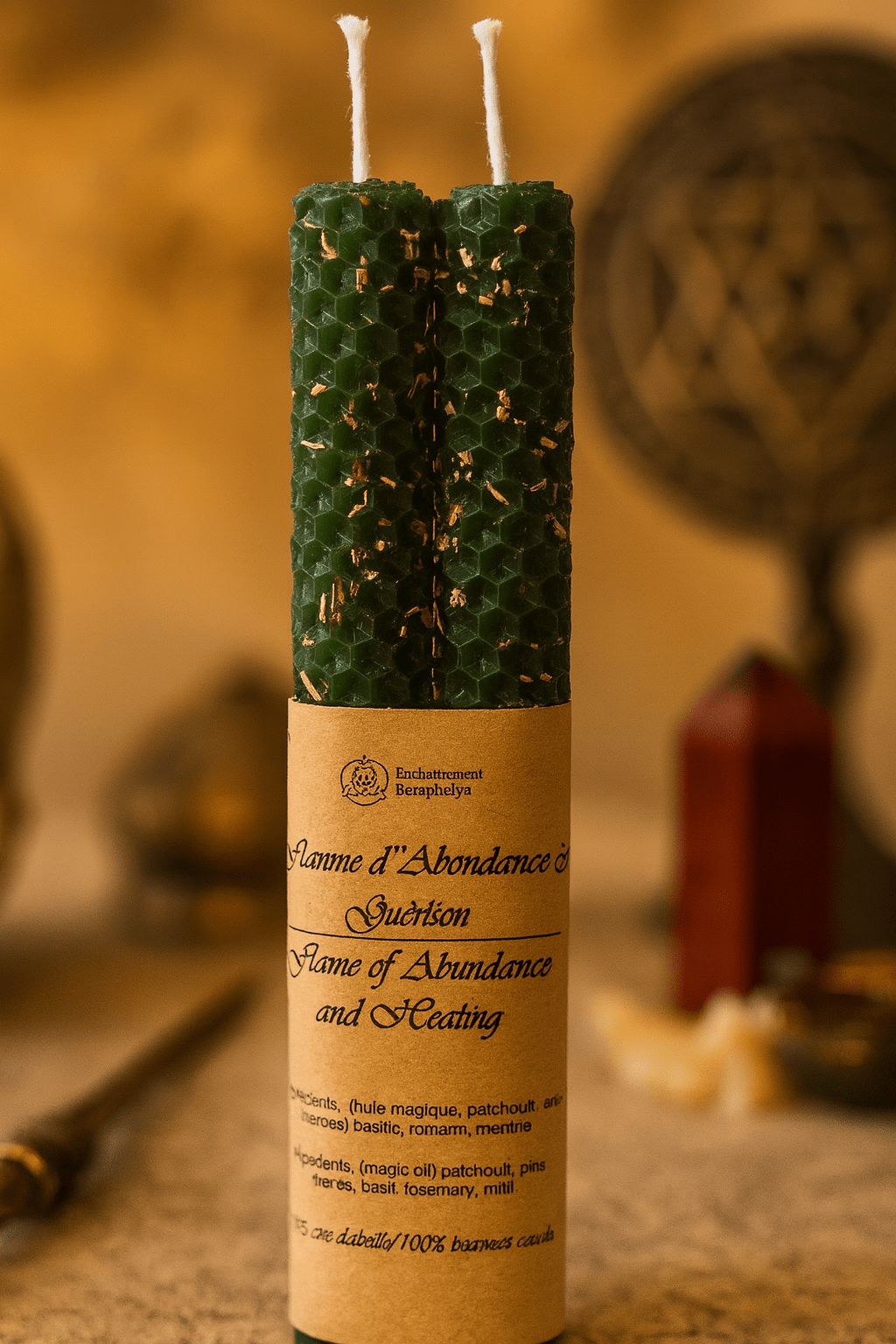 Bougie vert foncé en cire d'abeille - rituel d'abondance, de guérison et d'harmonie énergétique.